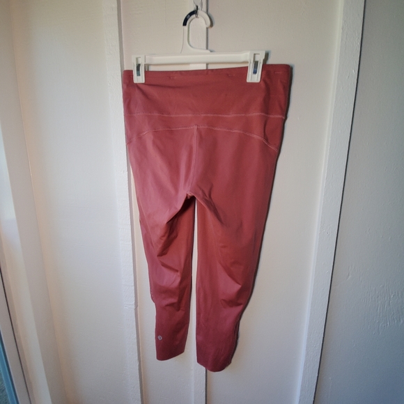 Lululemon Fast and Free Crop II 19" - Picture 6 of 16